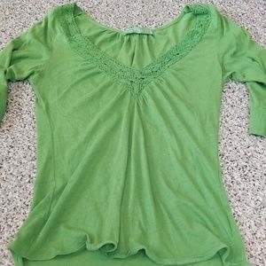 Ruby💥 Sky Top 3/4 Sleeves. Size S.  B010